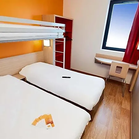 Premiere Classe Bordeaux Ouest - Aeroport 2*