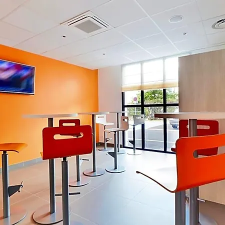 Premiere Classe Bordeaux Ouest - Aeroport 2* Mérignac