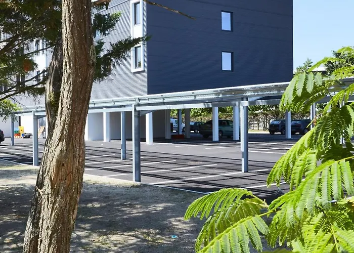 Premiere Classe Bordeaux Ouest - Aéroport Hotel 2*