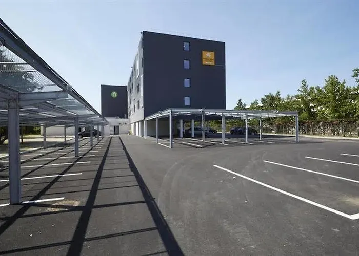 Hotel Premiere Classe Bordeaux Ouest - Aéroport 2*